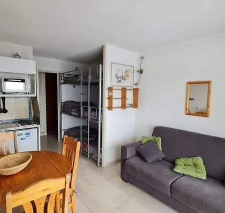 Apparemment 4 Couchage
